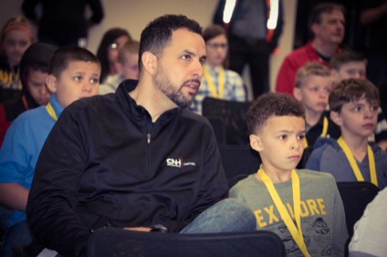 6EE6228F-0E52-49A3-858B-8305664B7B31